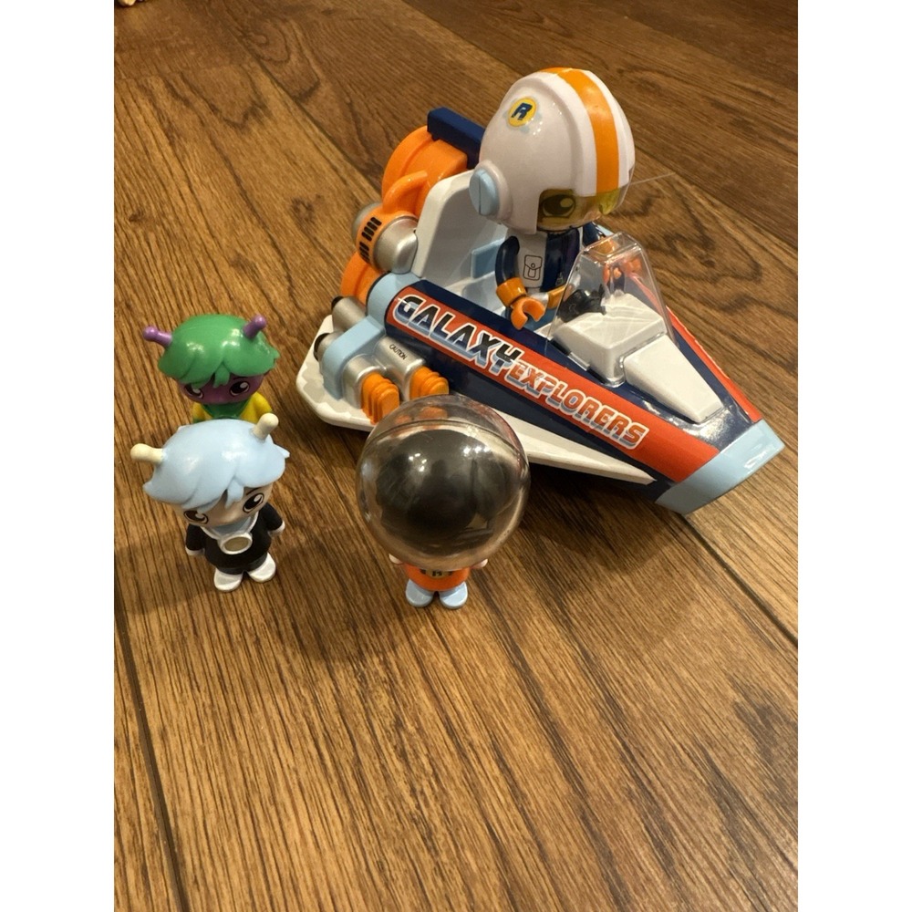 Bonkers Ryans World Galaxy Explorers Rocket Ship & Aliens Vehicle Action Figures